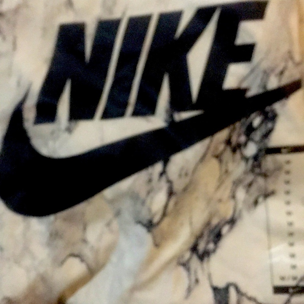 Men’s Nike T-Shirt size M